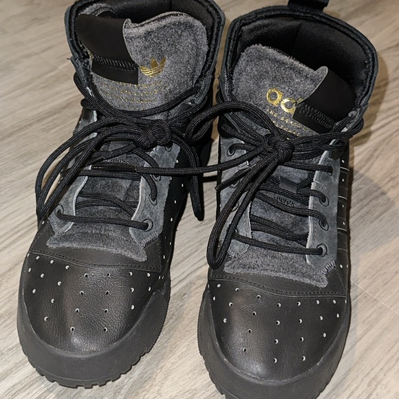 Men’s Adidas Rivalry RM sneakers - size 7 - Picture 6 of 7